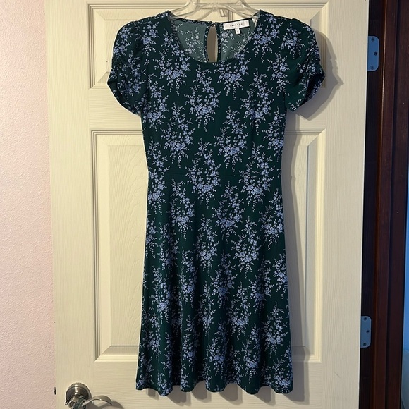 Lark & Ro Dresses & Skirts - Lark & Ro Green & Lavender Floral Dress 4